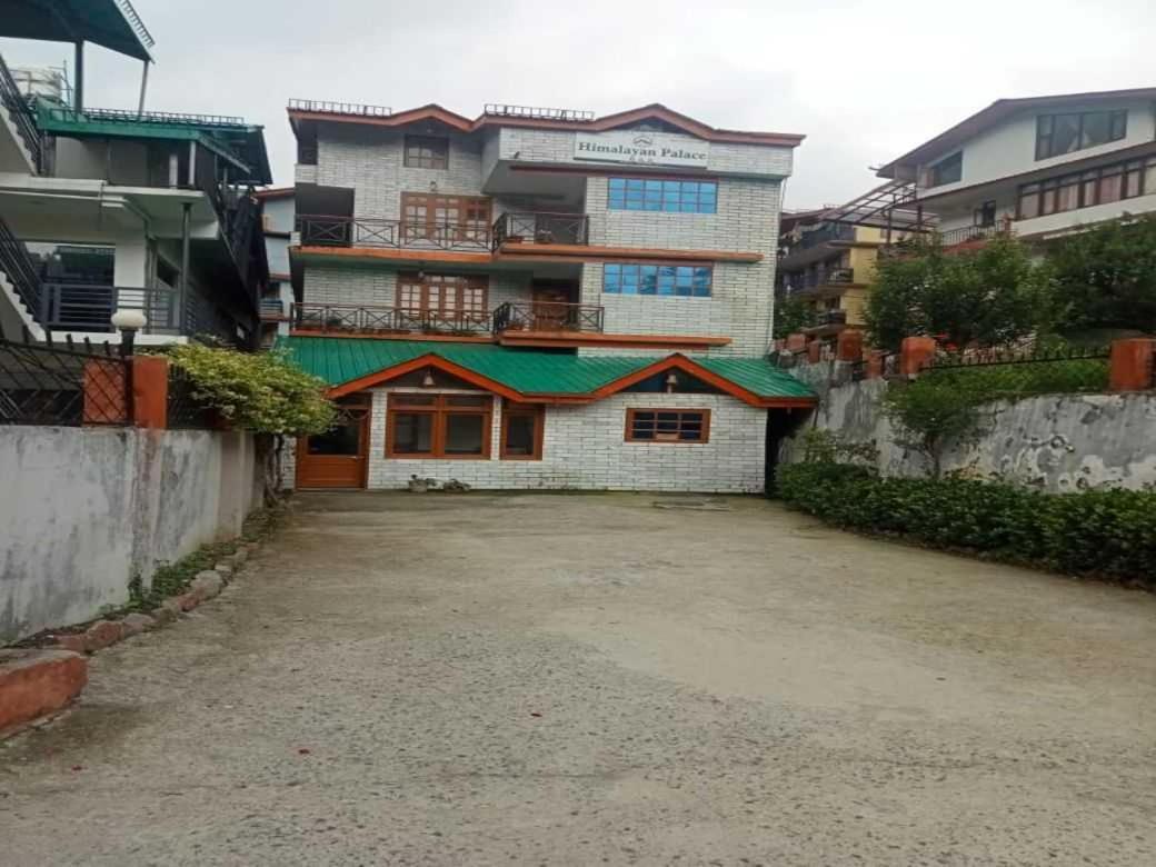 Himalayan Palace Hotell Manāli Eksteriør bilde